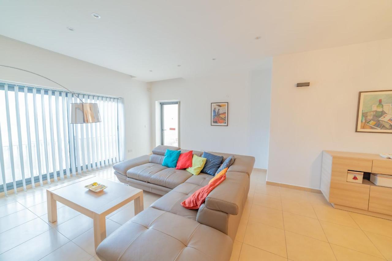 Luxury Seaview & Pool-Hosted By Sweetstay Mellieħa Zewnętrze zdjęcie