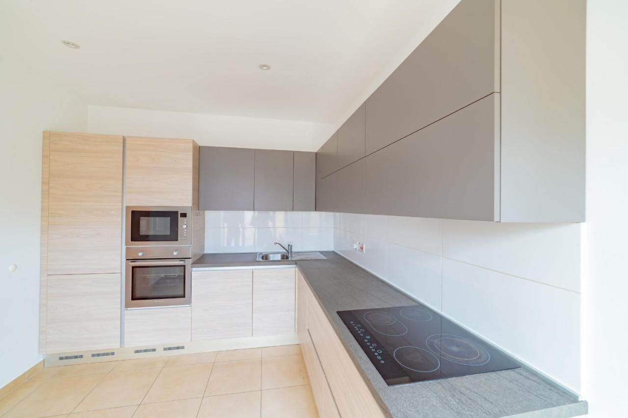 Luxury Seaview & Pool-Hosted By Sweetstay Mellieħa Zewnętrze zdjęcie