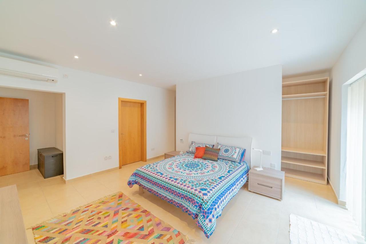 Luxury Seaview & Pool-Hosted By Sweetstay Mellieħa Zewnętrze zdjęcie