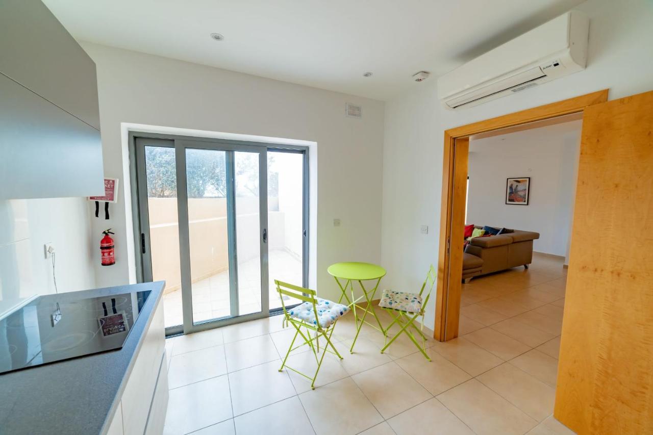 Luxury Seaview & Pool-Hosted By Sweetstay Mellieħa Zewnętrze zdjęcie